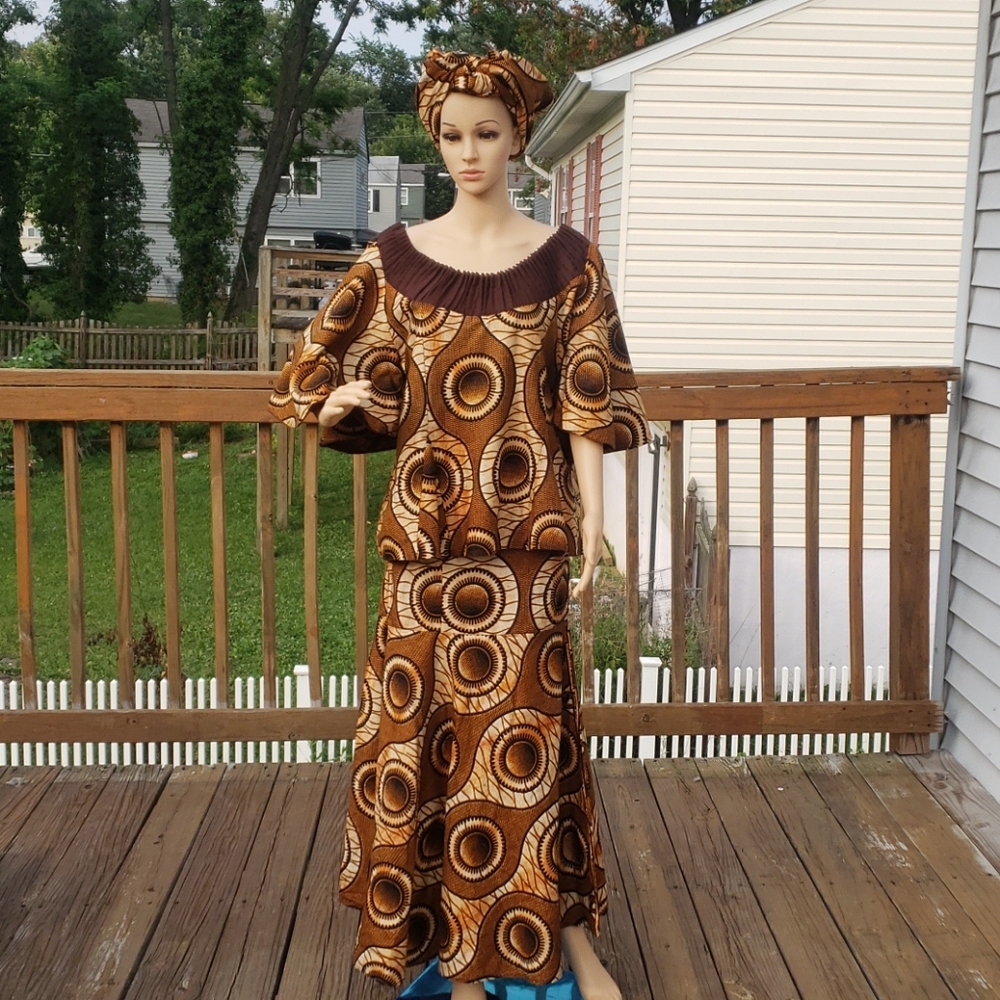 SOLD💢GORGEOUS WOMEN'S 3-PIECE AFRICAN WAX PRINT